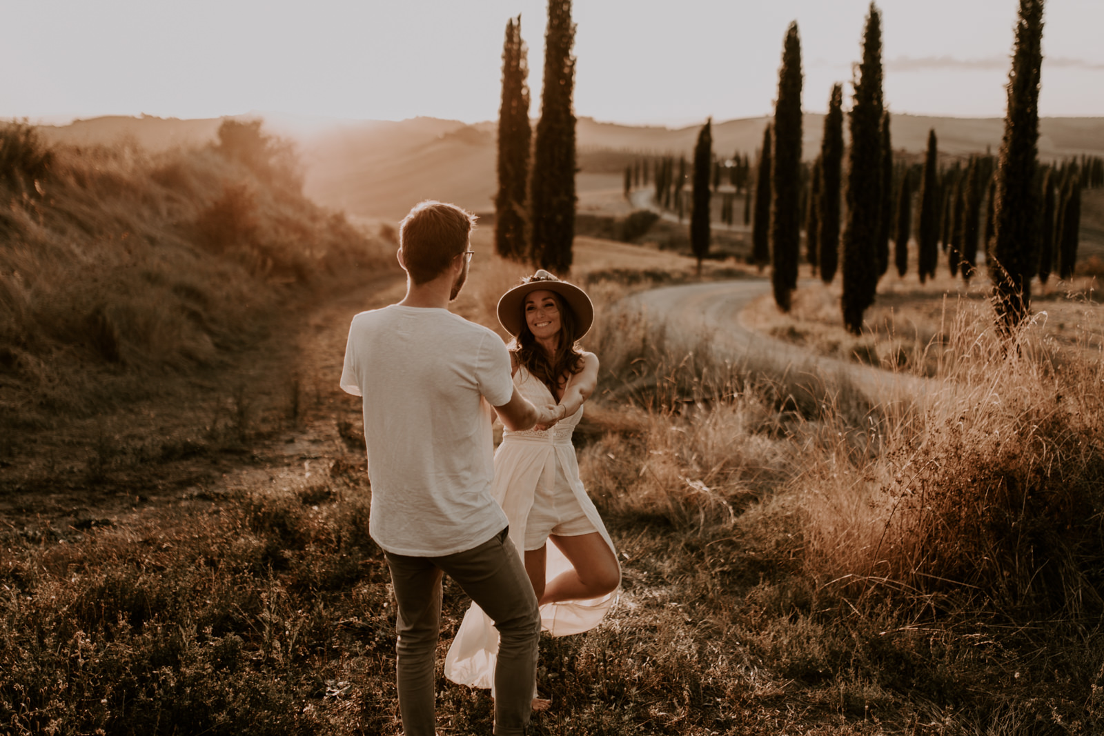 Tuscany Couple Shooting by Vanessa Toth