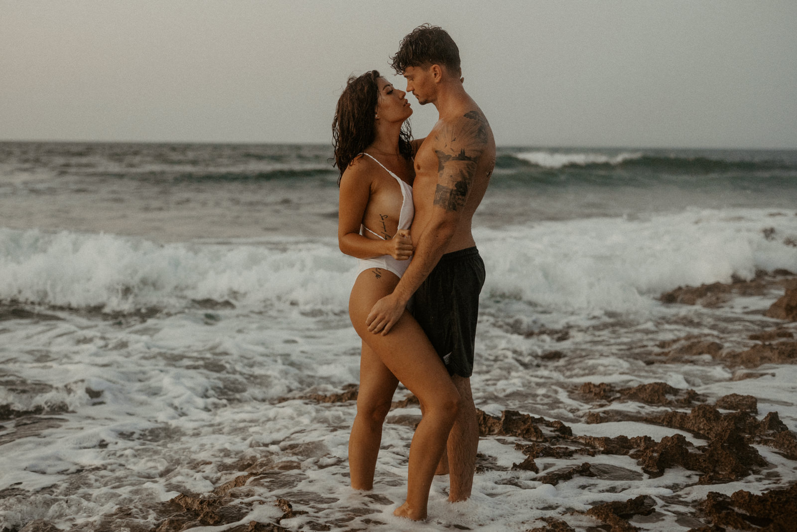 Wild Lovers At The Beach by Anni Style Photography